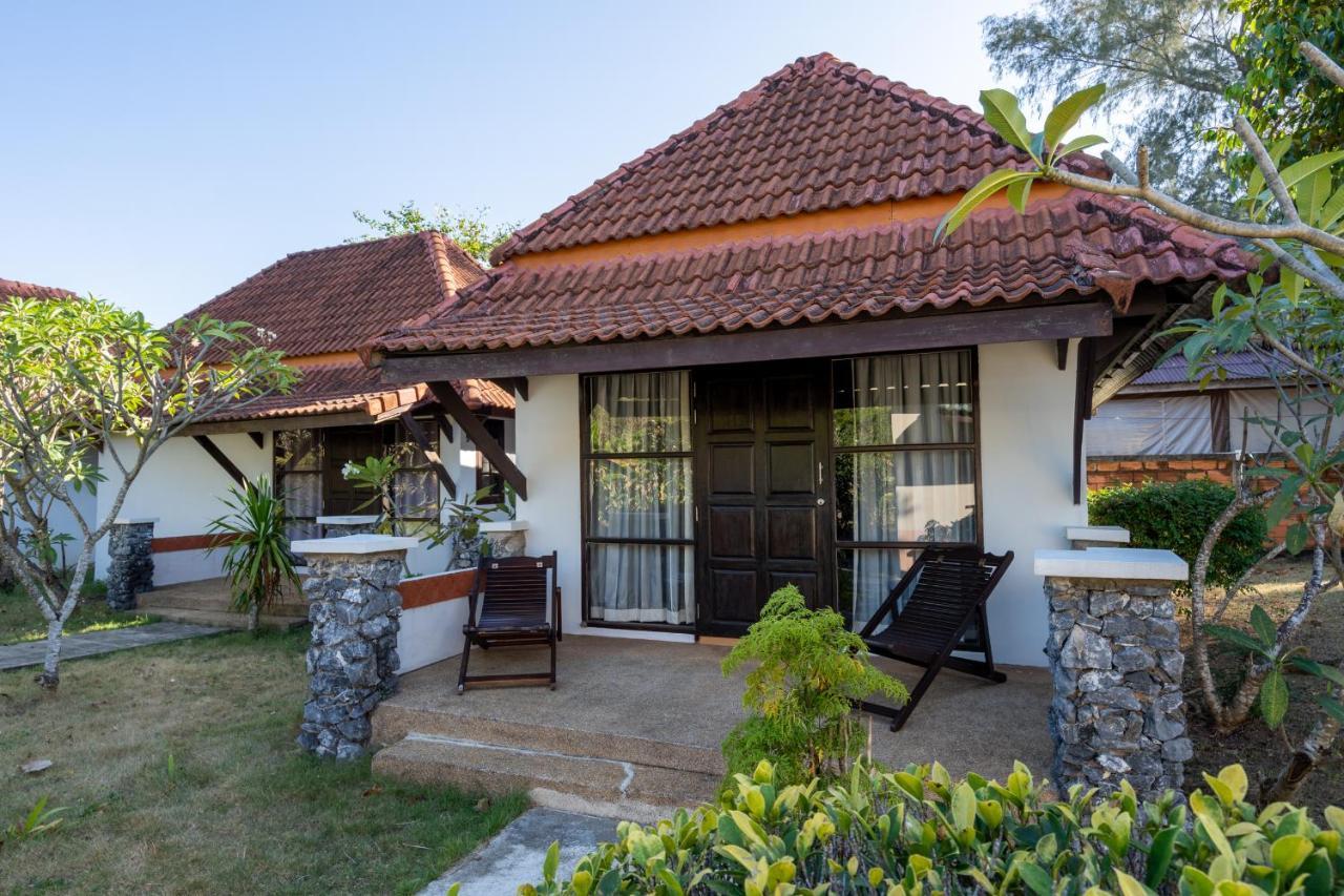 Gooddays Lanta Beach Resort Sha Koh Lanta Ngoại thất bức ảnh